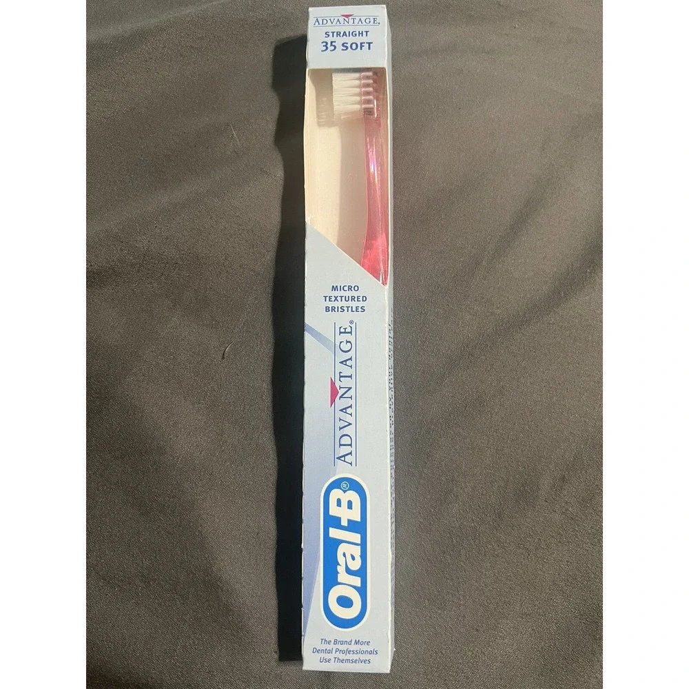 Vintage Oral-B Advantage Toothbrush Pink 35 Soft Straight‎ Indicator 1996